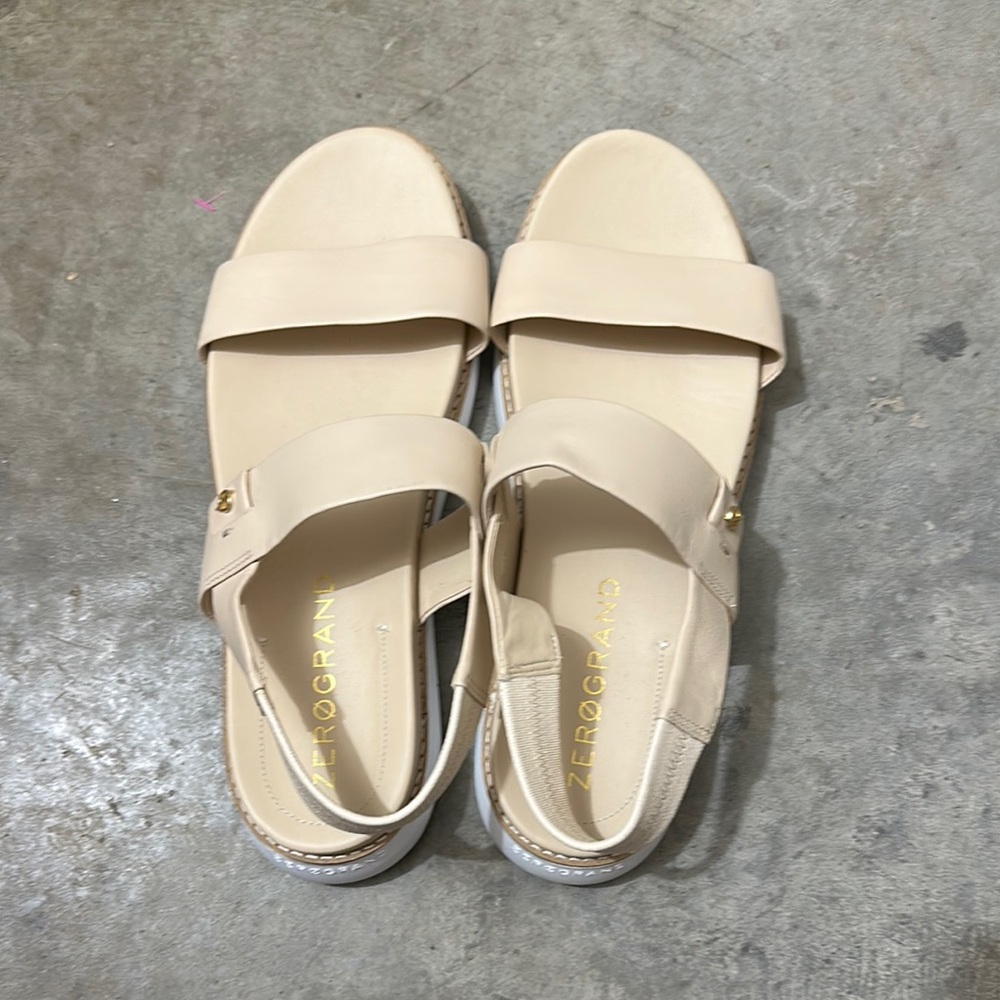 Cream Open-Toe‎ Sandals with Ankle Strap and Woven Texture / KD